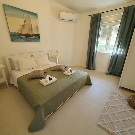 Nonna Vittoria 2 Mali Lošinj Esterno foto